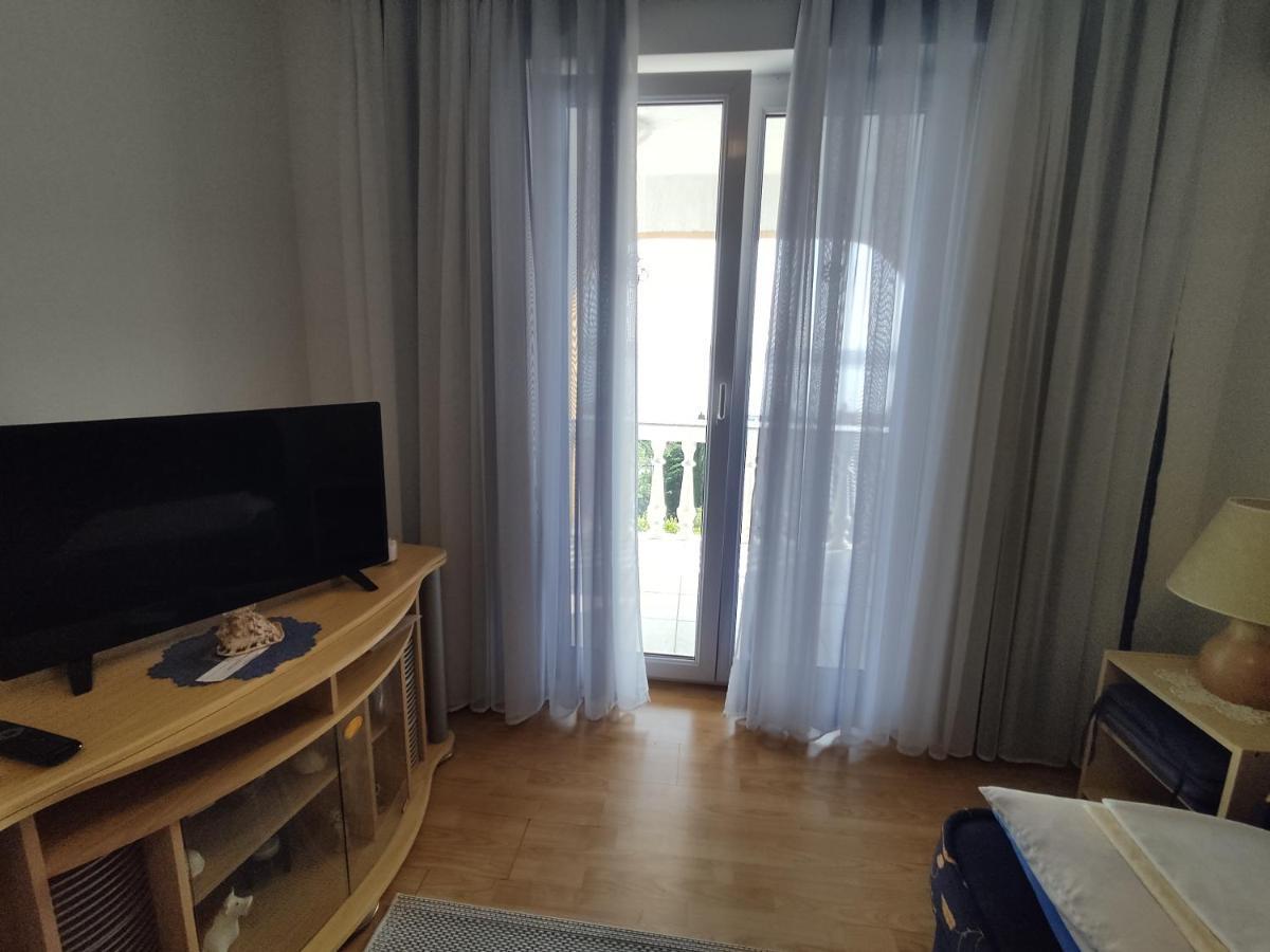 Panaramico Superior Apartments Lili With Sea View In Dramalj Eksteriør billede